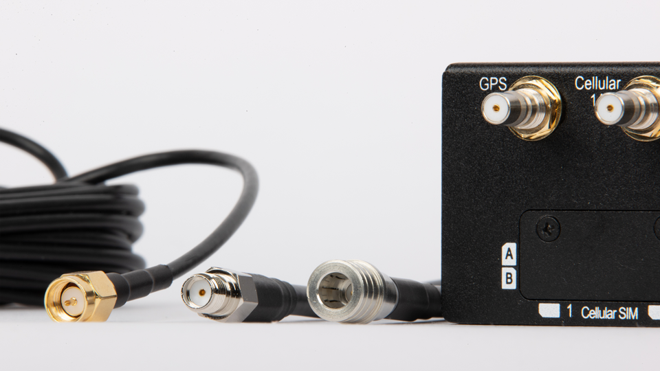 QMA-to-SMA adapters (Pack of 4)